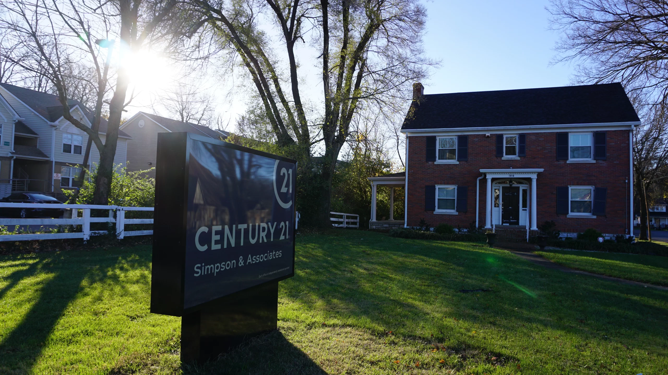 CENTURY 21 Simpson & Associates — Lexington KY real estate office